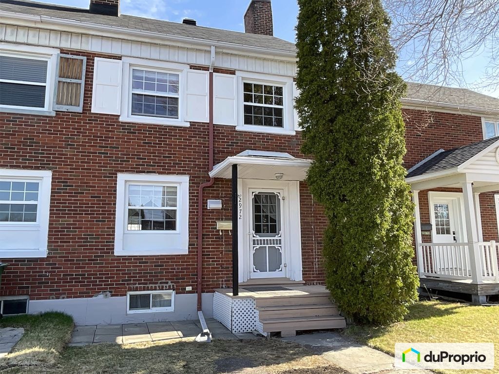$295,000 - Townhouse for sale in Jonquière (Arvida) — photo 1