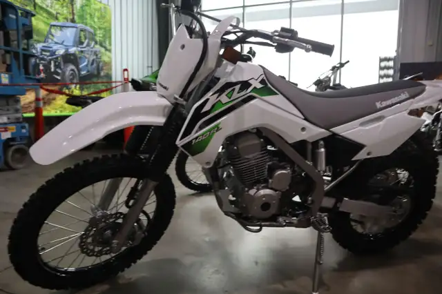 2026 Kawasaki KLX140R L in Dirt Bikes & Motocross in Edmonton - Image 7