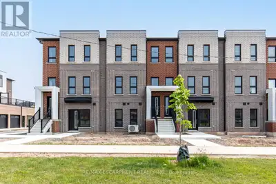 199 BURKE STREET Hamilton (Waterdown), Ontario