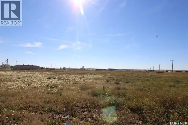 835-865-89 Hall STREET Shaunavon, Saskatchewan in Land for Sale in Swift Current - Image 7