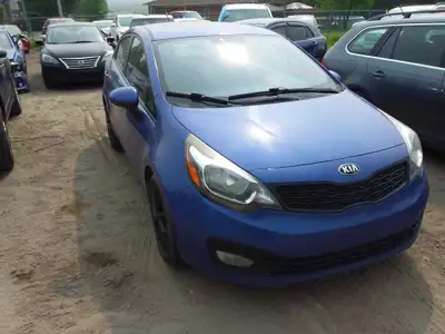 25-5035-13 KIA RIO 121669 KM , AIR BAGS OK , AUTO EN MARCHE ,AUTO ACCIDENTE V.G.A , ,VOIR PLUS http:...