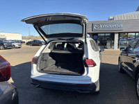 • TEXT US: 587-210-2362 • PHONE US: 587-520-3251 • Visit us online: www.parkmazda.ca Engine: 2.0 4 C... (image 9)