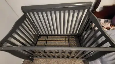 Carson 4-in-1 Crib Original color, View more