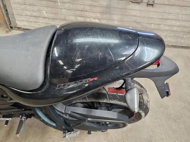 2009 Buell 1125cr sport bike motorcycle Fix and Save Parts Bike? in Motorcycle Parts & Accessories in Winnipeg - Image 6
