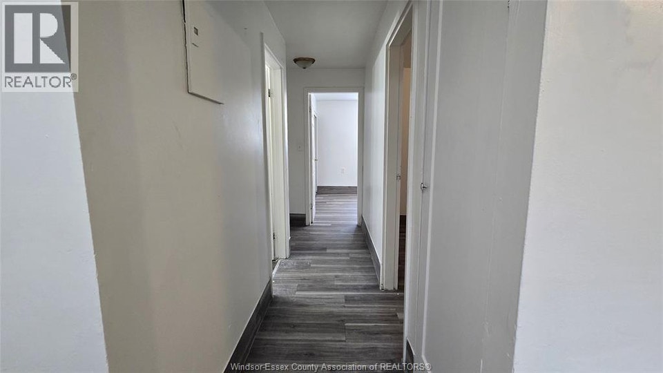 3254 MILLEN STREET Unit# 1 Windsor, Ontario 5