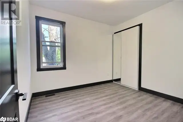 23 GRAY Street Unit# B Coldwater, Ontario in Houses for Sale in Barrie - Image 16