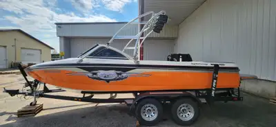 Welcome to Tru-North Yamaha RV & Marine 372 HOURS The 2006 Centurion "Storm" refers to special, fact...
