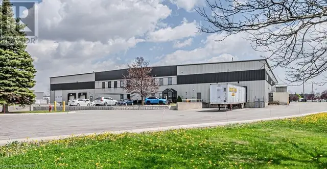 396 HENRY Street Brantford, Ontario in Commercial & Office Space for Rent in Brantford - Image 2