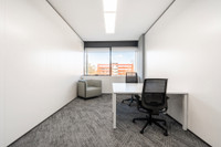 Private office space tailored to your business’ unique needs in