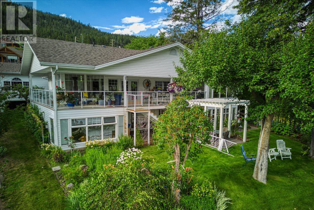1639 SIGNAL POINT ROAD Williams Lake, British Columbia in Houses for Sale in Williams Lake