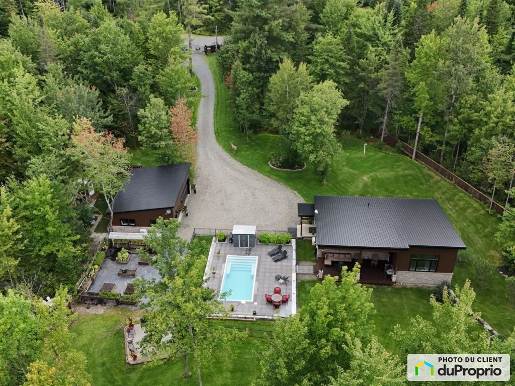 $849,000 - Bungalow for sale in Dudswell — photo 1