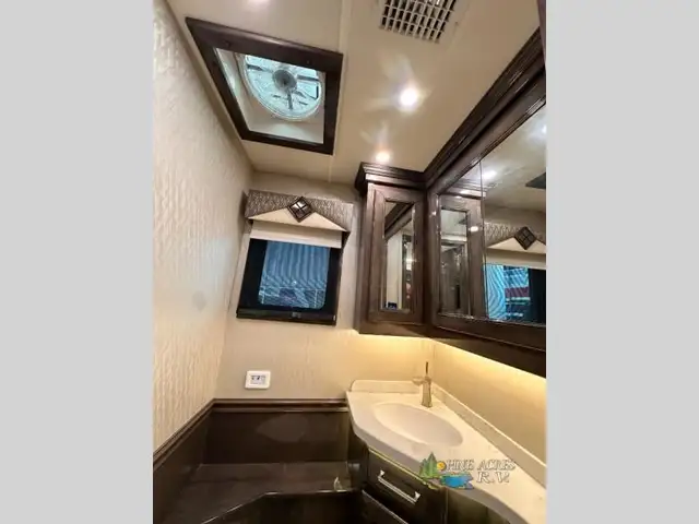 2021 Entegra Coach Anthem 44F only 35K Miles in RVs & Motorhomes in Moncton - Image 65