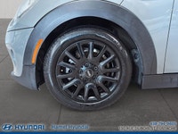 2019 MINI Convertible 2019 MINI Cooper Convertible - Style iconique, plaisir de conduite et liberté... (image 5)