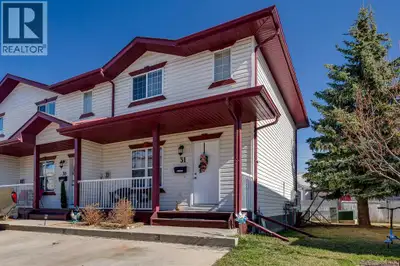 Why rent when you could own this beautiful 3 bedroom 3 baths, fireplace, 2 parking in mint condition...