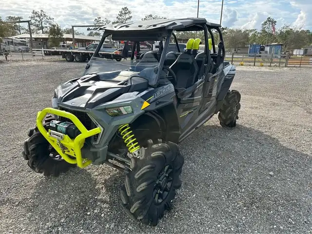 2020 POLARIS RZR 1000CC-BLACK & YELLOW! in ATVs in Dartmouth - Image 2