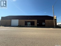122 Railway AVENUE Eston, Saskatchewan Swift Current Saskatchewan Preview