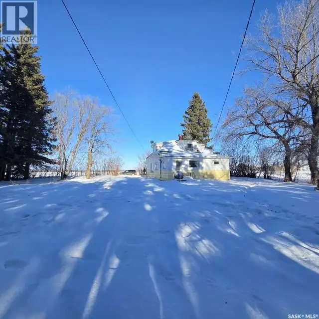 128 Railway AVENUE Margo, Saskatchewan in Houses for Sale in Saskatoon - Image 2