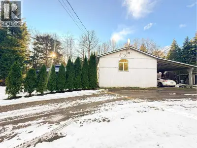 Situated on the desirable Upper Bench of Thornhill, this 3-bedroom, 1-bath rancher sits on just unde...