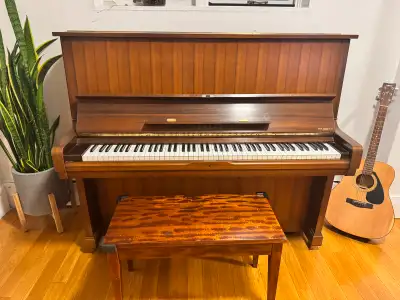 This beautifully maintained Yamaha U2 studio upright piano is looking for a new home! Originally pur...