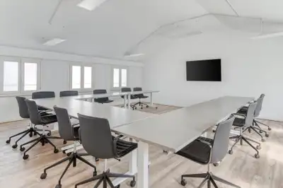Build your business presence fast with an instant professional company address and the virtual offic...
