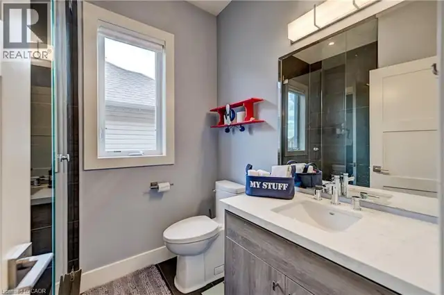 146 GREEN GATE Boulevard Cambridge, Ontario in Houses for Sale in Kitchener / Waterloo - Image 32