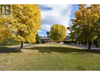 Welcome to your dream home in one of South Castlegar’s most sought after neighborhoods—Kinnaird Benc...