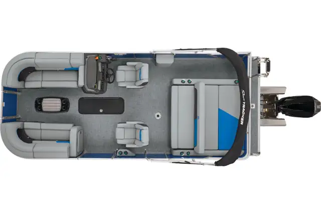 2026 Sun Tracker Party Barge RF 22 XP3 TRITOON-pontoon boat in Powerboats & Motorboats in Vernon - Image 5