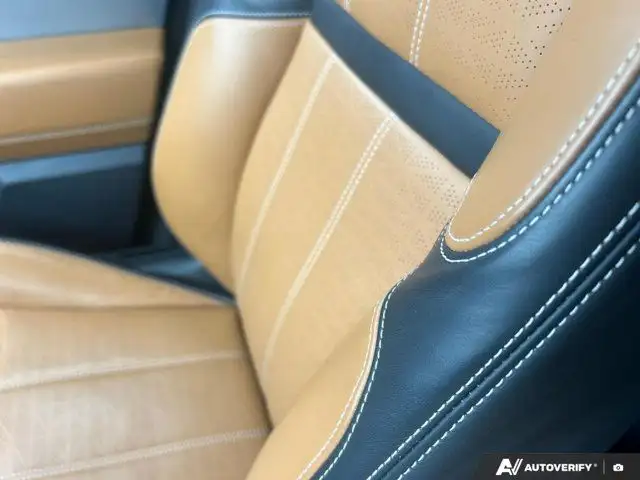 2021 Land Rover Range Rover Velar P400 R-Dynamic HSE | Brown in Cars & Trucks in Mississauga / Peel Region - Image 24
