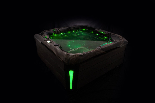 THE SATURN HOT TUB NOW AVAILABLE AT FACTORY HOT TUBS in Hot Tubs & Pools in Oakville / Halton Region - Image 2
