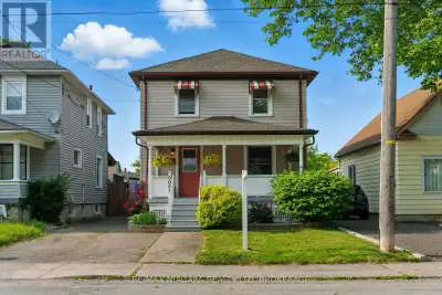 Tucked away in a welcoming, family-friendly neighbourhood, this charming 3-bedroom, 2-bathroom home...