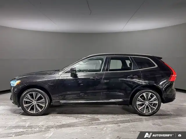 2022 Volvo XC60 Recharge Plug-In Hybrid T8 Inscription in Cars & Trucks in Edmonton - Image 5