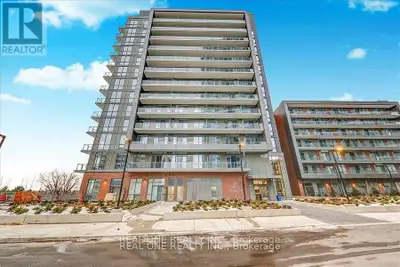 320 - 36 FOREST MANOR ROAD Toronto (Henry Farm), Ontario