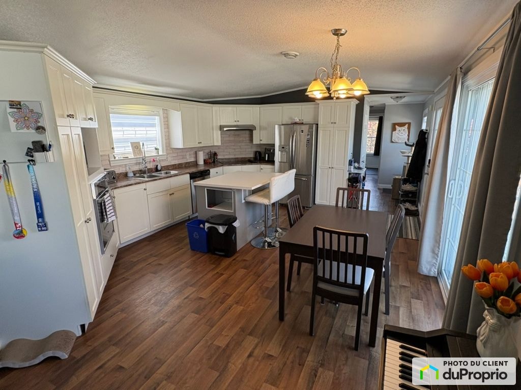 $245,000 - Mobile home for sale in Malartic — photo 3
