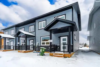 A brand-new, CanCor Home, END Unit, with NO Condo Fees! Welcome to 318 Witch Hazel in up and coming...