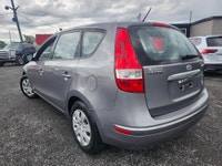 GARANTIE 1 ANS CREDIT DIRECT EN LIGNE AU WWW.AUTO-INTERNET.CA WOW 2012 HYUNDAI ELANTRA TOURING TOUT... (image 4)