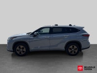 Welcome to Belleville Toyota! Power Windows, Heated Front Seats, 6 Speakers, Traction Control Vitres... (image 8)