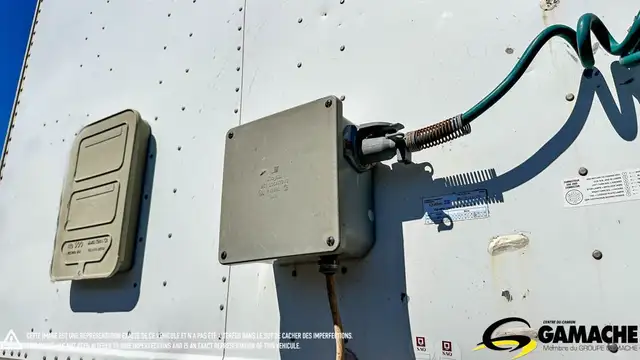 2009 MANAC 45' DRY VAN REMORQUE FERME AVEC HAYON ELEVATEUR in Heavy Equipment in Longueuil / South Shore - Image 18