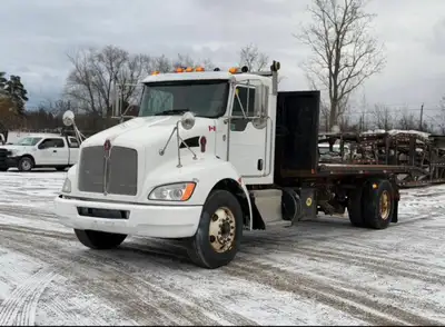 2018 Kenworth T370, View more