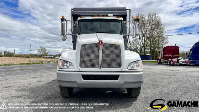 2010 KENWORTH T370 6 WHEEL DUMP TRUCK in Heavy Trucks in La Ronge - Image 3