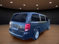 Price includes $1,000 finance credit. Price does not include fees or taxes. The 2020 Dodge Grand Car... (image 5)