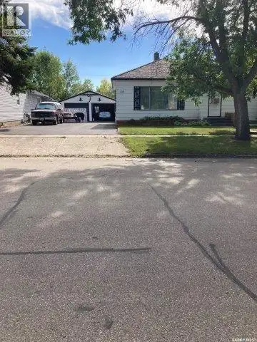 113 4th AVENUE SW Ituna, Saskatchewan in Houses for Sale in Regina - Image 4
