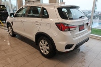 Mitsubishi RVR ES 2.0L AWD, CARFAX SANS ACCIDENT, Banc Chauffant, Bluetooth Financement disponible s... (image 4)