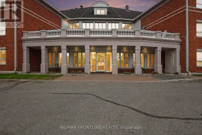Welcome to Huntingdon Green-one of Perth's most prestigious condominium communities, beautifully nes...
