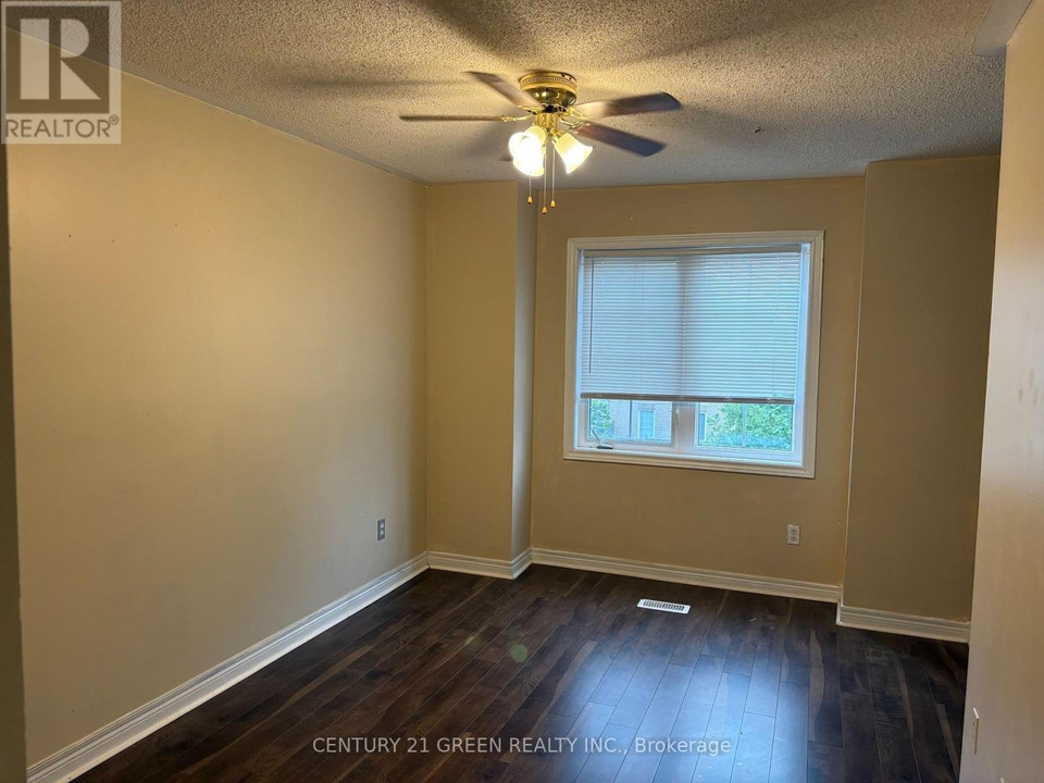 (UPPER) - 598 DOLLY BIRD LANE Mississauga (Meadowvale Village), 5