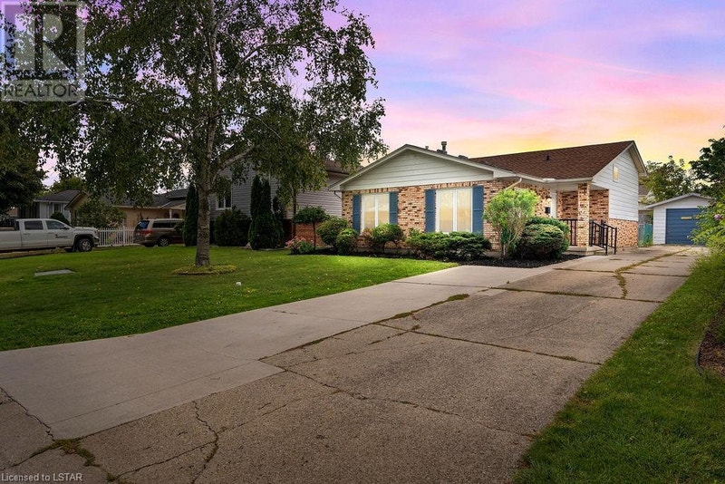 159 HANNA Crescent Sarnia, Ontario Houses for Sale Sarnia Kijiji