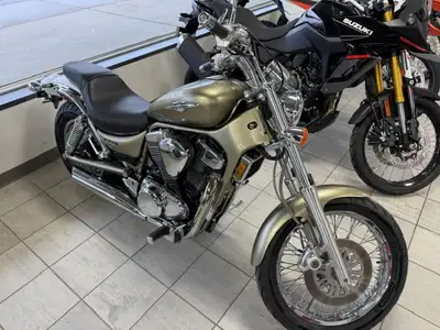 Super clean. Only 10676 km. Serviced and ready to go Displacement: 83 cubic inch Engine Type: Four-s...