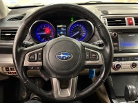 Engineered with a conscientious balance of efficiency and capability, this 2016 Subaru Outback 2.5i... (image 9)