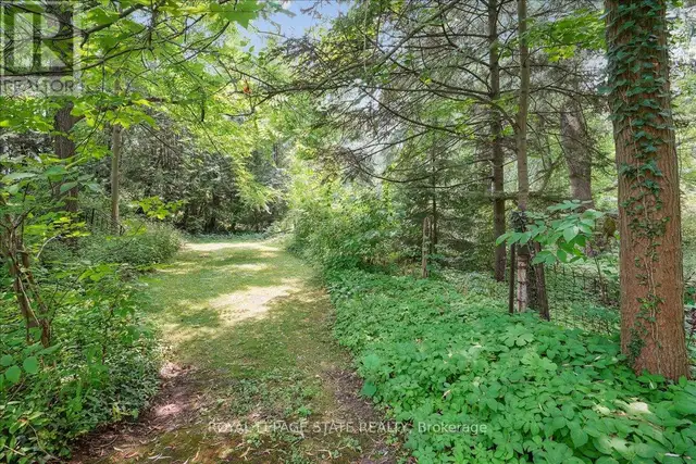 94 CENTRE STREET Niagara-on-the-Lake (Town), Ontario in Houses for Sale in St. Catharines - Image 38