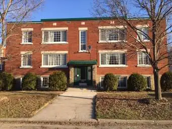Unit 5 - 321 Irene Crescent - Available from July 1st 2025 - 5 M