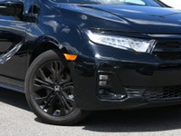 (HCUV ) HONDA CERTIFIED USED VEHICLE, NO HIDDEN FEES, NO EXTRA $$$ ON HCUV(CPO), BALANCE OF WARRANTY... (image 1)